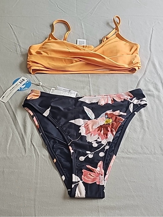 Cupshe Other - New w/tags Cupshe Floral High Waisted Bikini Size S